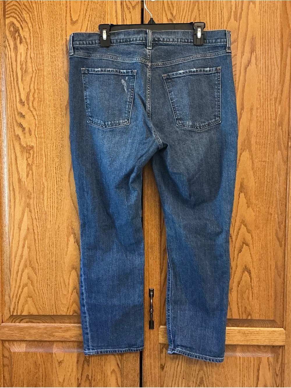 Old Navy Boyfriend Mid-Rise Distressed Jeans Women Size 14 - Picture 2 of 4